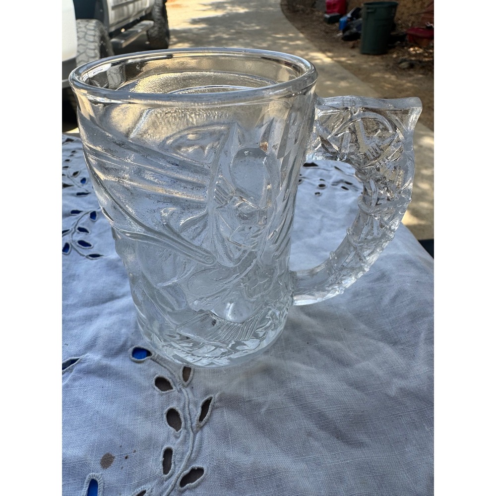Vintage 1995 McDonalds Batman Forever Glass Mug Embossed Collectible Goth